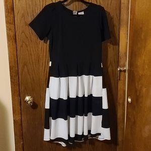 Black and white Lula roe dress